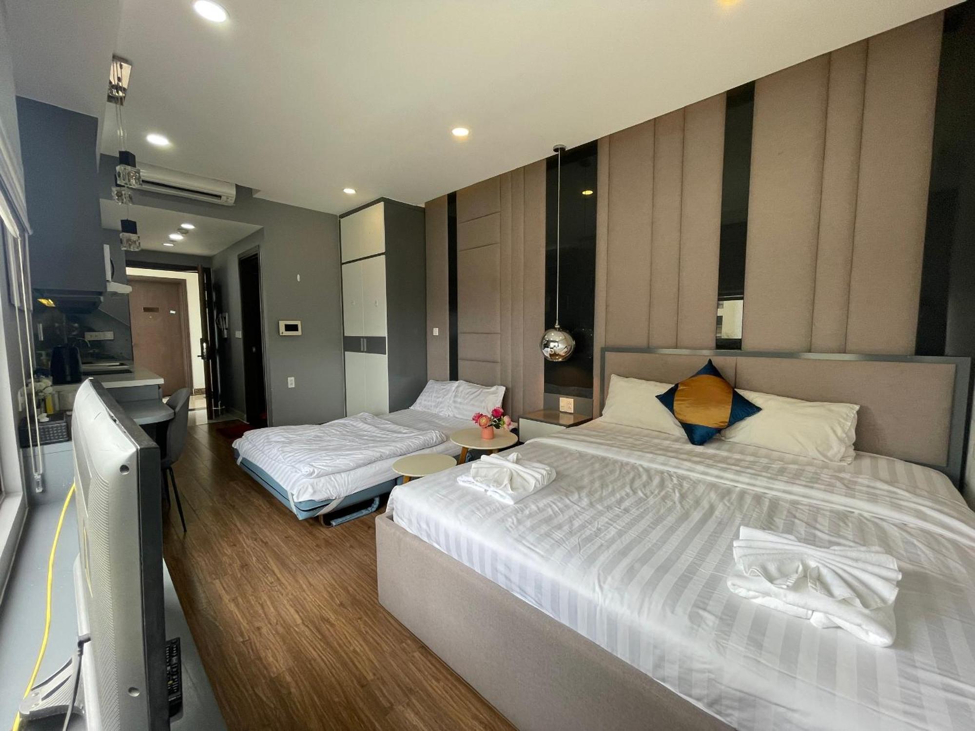 River View Near Ben Thanh Free Netflix Gym High Floor